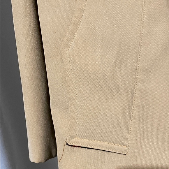 Men's Beige Trench Coat with Plaid Lining - Picture 9 of 12